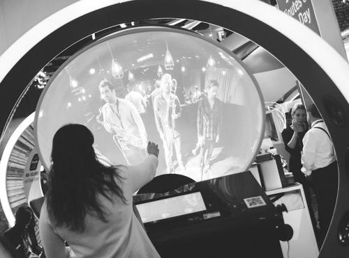 多款5G新品亮相巴塞羅那 5G商用加速