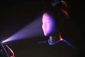 從MWC觀2018手機(jī)市場(chǎng)風(fēng)向 安卓開啟3D人臉識(shí)別時(shí)代