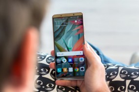 華為Mate11采用屏下指紋 業(yè)成/歐菲成供應(yīng)商