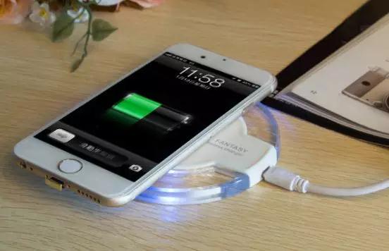 蘋果新產(chǎn)品使用玻璃后蓋實現(xiàn)無線充電