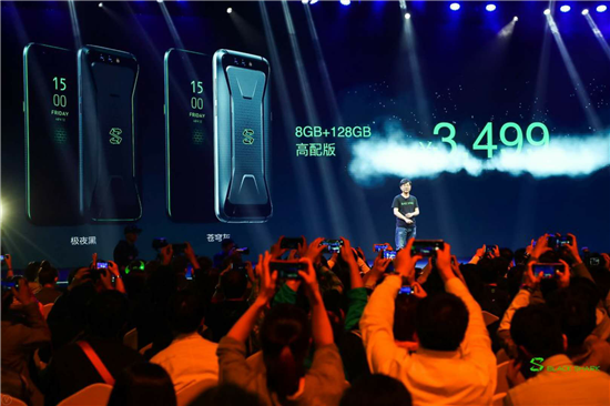 黑鯊游戲手機(jī)