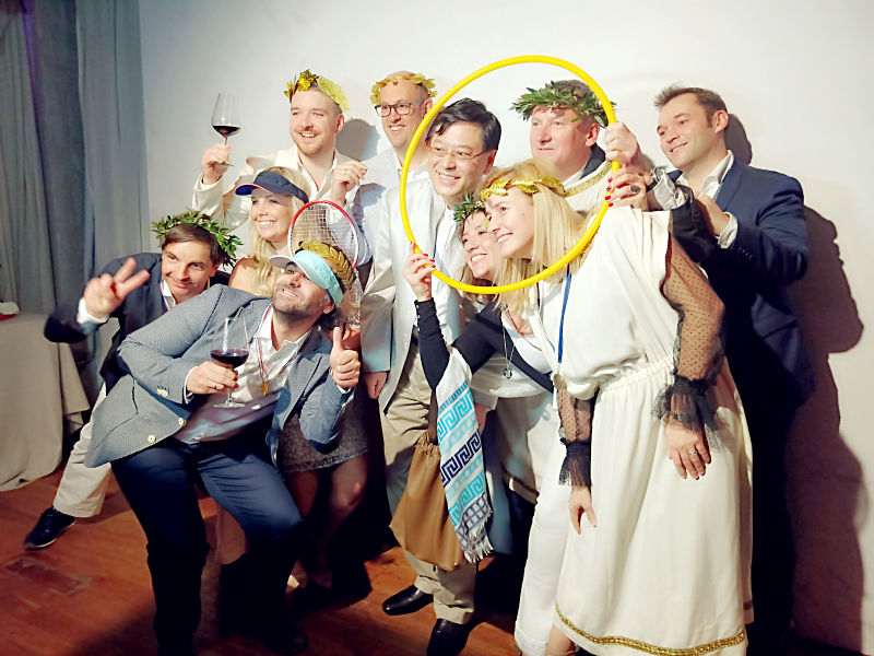 楊元慶復(fù)盤聯(lián)想：已經(jīng)在爬坡向上，要把&ldquo;智能化&rdquo;打造成新標(biāo)簽