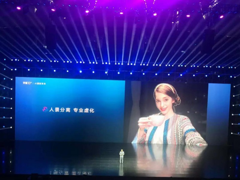 榮耀10，開啟AI手機(jī)2.0時(shí)代！