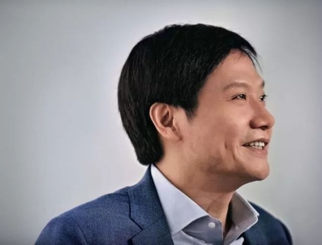 小米七年上市，雷軍的坎坷與野望