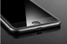 穩(wěn)定日出貨200K優(yōu)質(zhì)玻璃蓋板，亮成電子緊抓手機(jī)市場(chǎng)集中化機(jī)遇