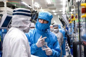 新增借款逾60億元?dú)W菲科技該如何償還巨額債務(wù)？