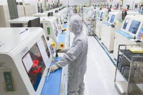 南昌打造世界級手機(jī)產(chǎn)業(yè)基地 將年產(chǎn)手機(jī)2億臺