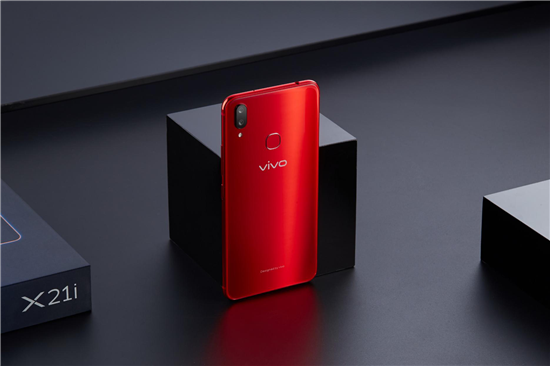 vivo X21i真機圖賞：全新設計語言與極致工藝的巔峰之作