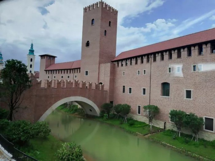 華為2700人搬出深圳 這是大勢所趨也是經(jīng)濟(jì)規(guī)律