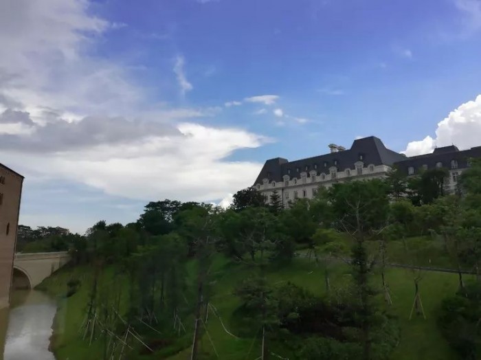 華為2700人搬出深圳 這是大勢所趨也是經(jīng)濟(jì)規(guī)律