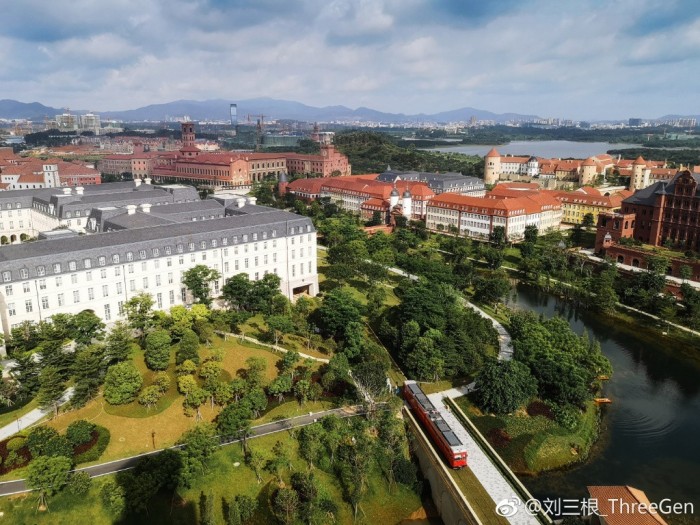 華為東莞基地內(nèi)景曝光：歐洲風(fēng)、坐小火車上班