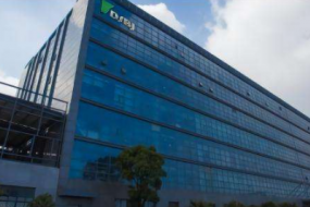 牧東光電又要被賣掉了，東山精密擬出售占四成核心業(yè)務(wù)的觸控顯示資產(chǎn)