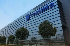 行業(yè)車聯(lián)網(wǎng)技術(shù)應(yīng)用加快，深天馬車載顯示屏出貨量躍至全球第三