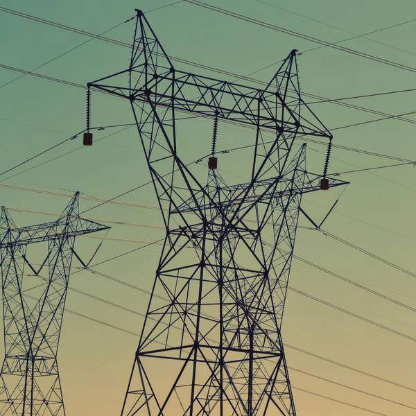 5G大潮美國(guó)占先機(jī)？中國(guó)勝在規(guī)模，華為還拒收高額專(zhuān)利費(fèi)