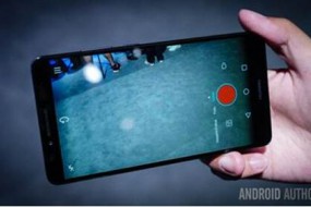 手機巨頭進軍“大屏”爭流量