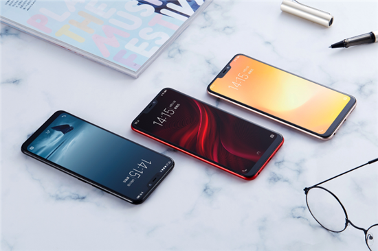 vivo Y81s首發(fā)圖賞：全屏視野暢玩不停，引領(lǐng)千元機(jī)新潮流