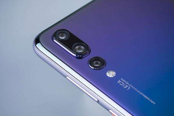 手機(jī)大廠搶搭三鏡頭 三攝風(fēng)潮將爆發(fā)？