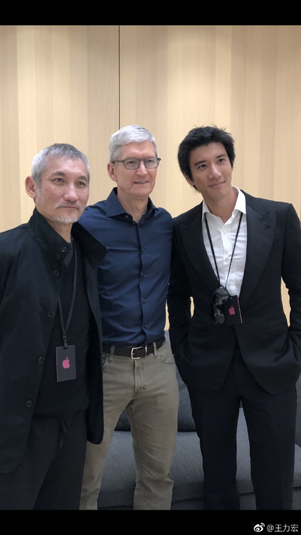 王力宏搶先上手iPhone Xs Max：直呼&ldquo;超大超漂亮&rdquo;