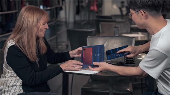 vivo對話時(shí)尚權(quán)威CFDA， 暢談紐約時(shí)裝周的時(shí)尚新元素