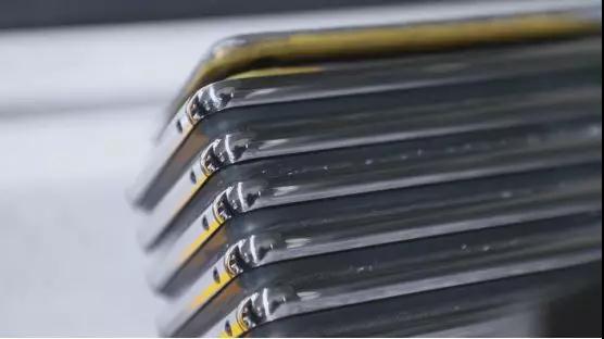 全球金屬拋光研磨行業(yè)領(lǐng)導(dǎo)者，春草研磨讓智能手機(jī)更出彩