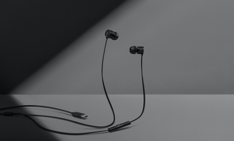 一加6T紐約發(fā)布 美國(guó)市場(chǎng)首款屏幕指紋解鎖手機(jī)