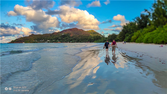vivo影像尋城記前往塞舌爾 用X23發(fā)現(xiàn)傳說中的&ldquo;伊甸園&rdquo;