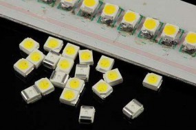 受LED芯片價格下調(diào)影響，中國市場大功率封裝產(chǎn)品價格持續(xù)下滑