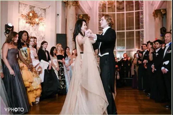 背靠7000億公司的任正非女兒，為何要到一家小公司實(shí)習(xí)？