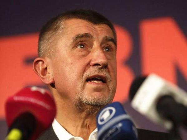 構成安全威脅？捷克總理下令禁用華為手機