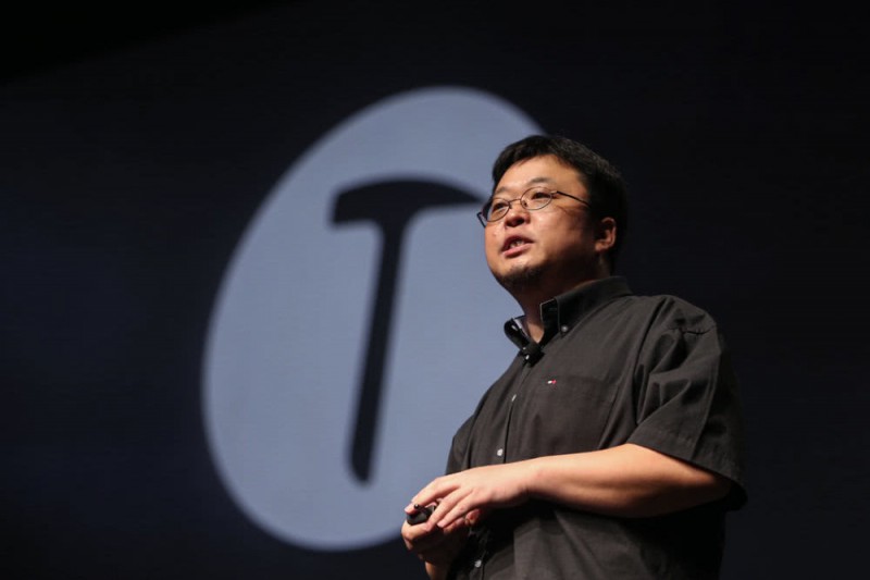 羅永浩被凍結(jié)股權(quán) 好友稱錘子能挺過去