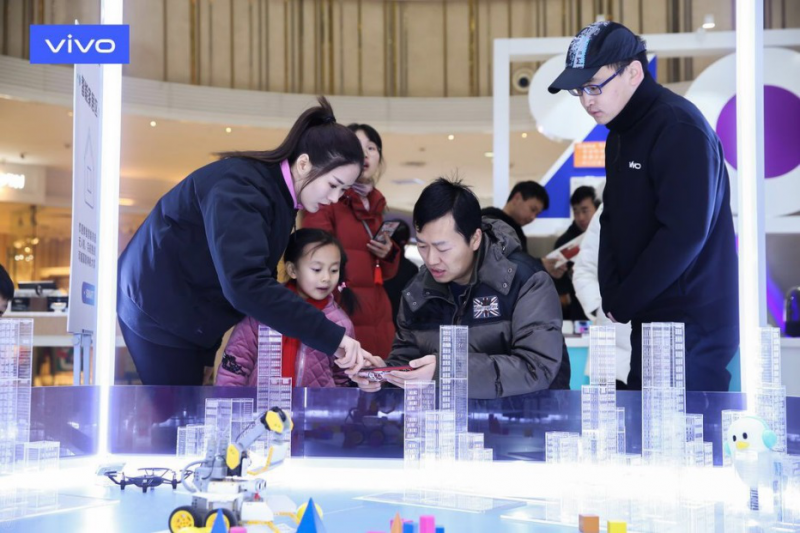 vivo全新智慧旗艦店盛大開業(yè)！8大城市震撼登陸