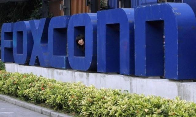 富士康啟動(dòng)新一輪招工：鄭州廠區(qū)招募5萬(wàn)人，深圳廠區(qū)招募約2萬(wàn)人