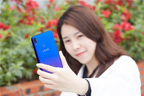 vivo U1體驗：AI智慧雙攝加持，成新一代千元拍照神器