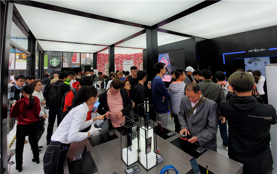 深圳三星蓋樂(lè)世高端體驗(yàn)館開(kāi)幕 帶你玩轉(zhuǎn)Galaxy S10