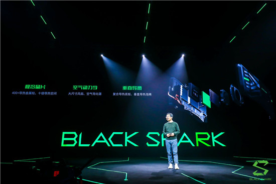 黑鯊游戲手機(jī)2實力詮釋&ldquo;操控之王&rdquo;，玩家體驗再升級