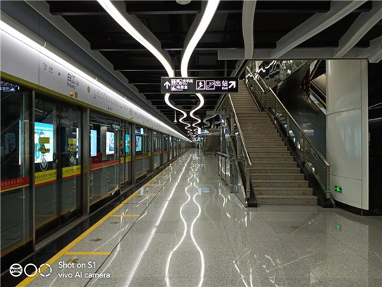 全新vivo S1上手：時尚、實(shí)力完美邂逅，體驗(yàn)超預(yù)期