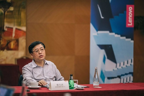 對話楊元慶:聯(lián)想布局5G不僅僅是手機