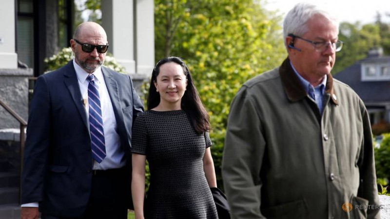 法庭最后批準孟晚舟搬到Shaugnessy的居住申請，同時規(guī)定將在9月23日至10月4日期間，進行相關資料披露的聽證會，法官要孟晚舟必須于9月23日上午10時到庭。