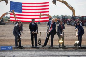 富士康將超過(guò)150個(gè)就業(yè)崗位由美國(guó)轉(zhuǎn)至墨西哥