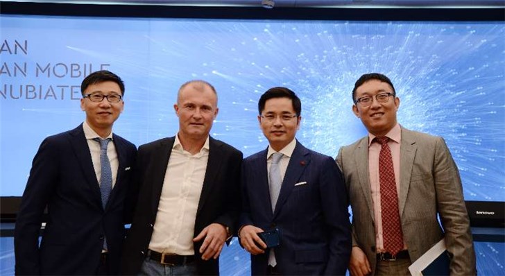 中興通訊是SWAN Mobile的長期戰(zhàn)略合作伙伴，從2014年開始為SWAN Mobile獨(dú)家建設(shè)4G LTE、核心網(wǎng)及其配套網(wǎng)絡(luò)。到目前為止，無線網(wǎng)絡(luò)已經(jīng)覆蓋全國大部分地區(qū)。得益于中興通訊在技術(shù)、商務(wù)、服務(wù)等方面的有力支持，SWAN Mobile近兩年快速發(fā)展，迅速積累了用戶。