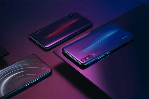 內(nèi)芯無畏生而強(qiáng)悍 全新iQOO Neo手機(jī)即將發(fā)布