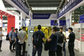 普盛旺攜藍(lán)寶石系列及陶瓷系列新材料、全自動絲印機(jī)亮相柔性顯示3D玻璃展