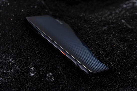 新機(jī)持續(xù)熱銷 用戶口碑盛贊iQOO Neo真香