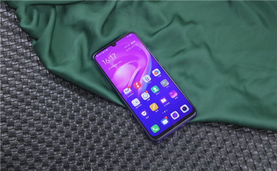 vivo Y7s續(xù)航測(cè)試：4500mAh+18W雙引擎閃充，千元機(jī)新勢(shì)力