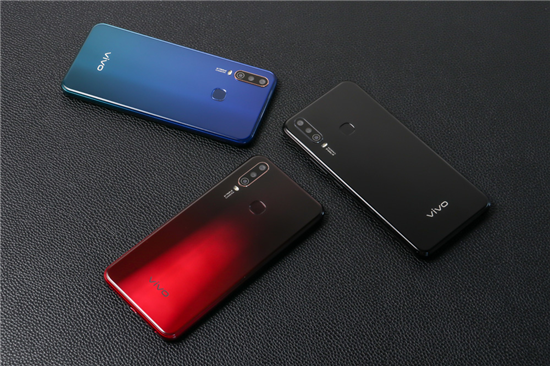 續(xù)航全新升級，vivo U3x圖賞：時尚設(shè)計一見傾心