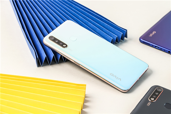 拍照能手vivo U3，實(shí)力詮釋千元優(yōu)品的潮流顏值