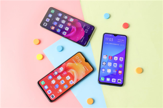 全新vivo U3來襲，5000mAh超大電池+18W雙引擎閃充帶來持久享受