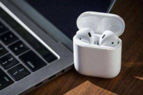 真無(wú)線耳機(jī)市場(chǎng)迅猛增長(zhǎng) 蘋(píng)果占一半份額但正被追趕