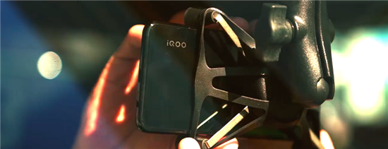 iQOO Neo 855版卓越性能 助力保時(shí)捷運(yùn)動(dòng)杯車手圈速挑戰(zhàn)賽