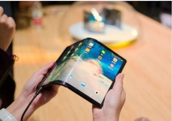 折疊手機的發(fā)展